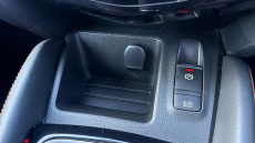 Nissan Qashqai 1.3 DiG-T N-Motion 5dr Petrol Hatchback